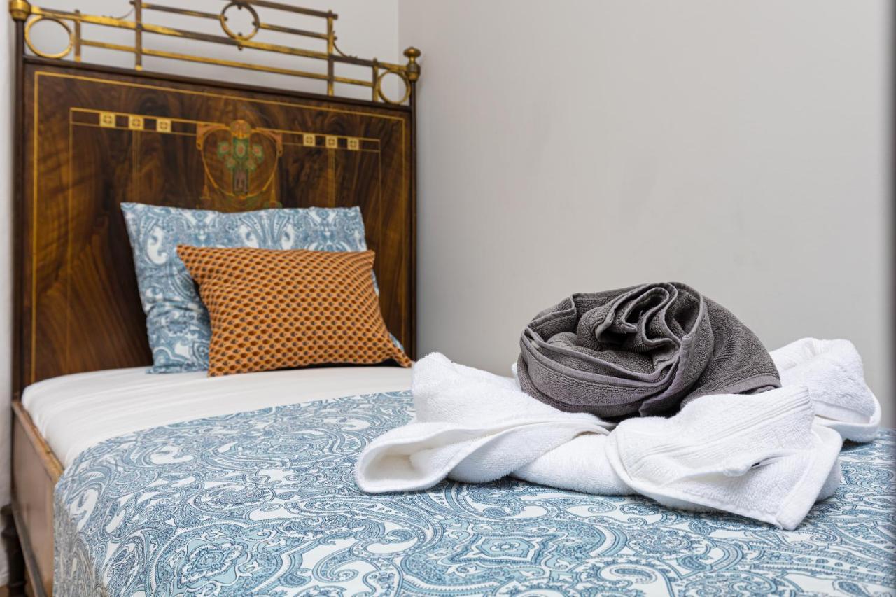 The Old Town Vintage 2-Bedroom Jewel By Flat Mаnager พลอฟดิฟ ภายนอก รูปภาพ